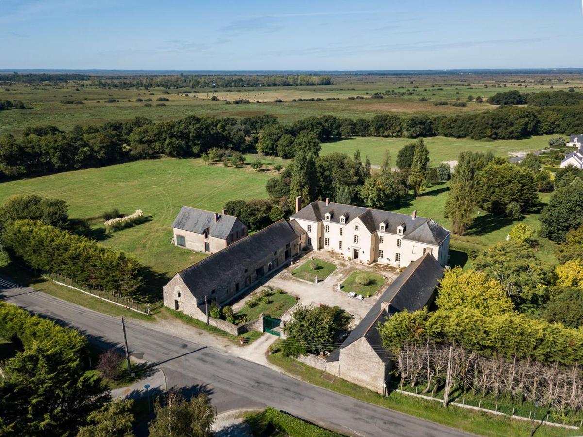 Manoir De Bel Ebat Hotel Crossac Luaran gambar